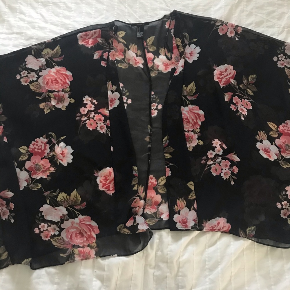 Floral Kimono - Picture 4 of 4